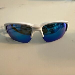 Oakley flak beta, new condition
